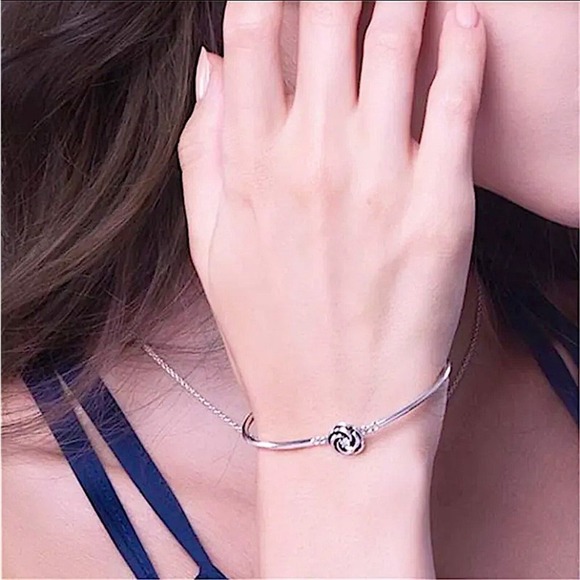 Sterling Silver Minimalist Flower Bracelet, Irregular, Geometric, Dainty, Trendy - Picture 4 of 5